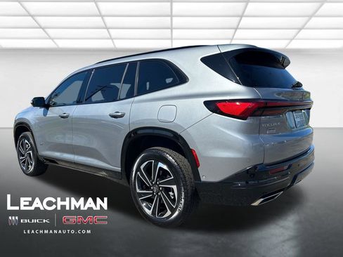 Certified 2025 Buick Enclave Sport Touring w/ Power Package image 6