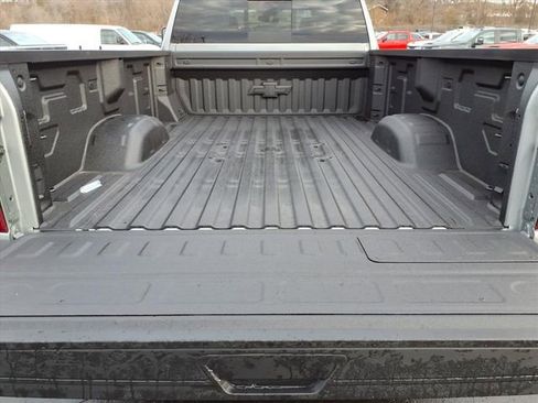 New 2026 Chevrolet Silverado 3500 LT w/ All Star Edition AWD/4WD image 4