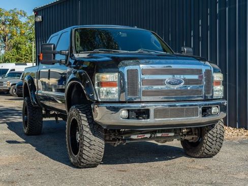 Used 2008 Ford F250 Lariat image 8