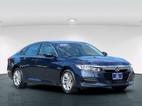 Used 2019 Honda Accord LX image 8
