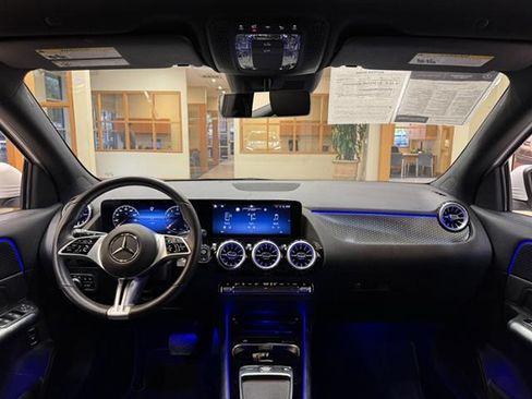 Used 2025 Mercedes-Benz GLA 250 image 10