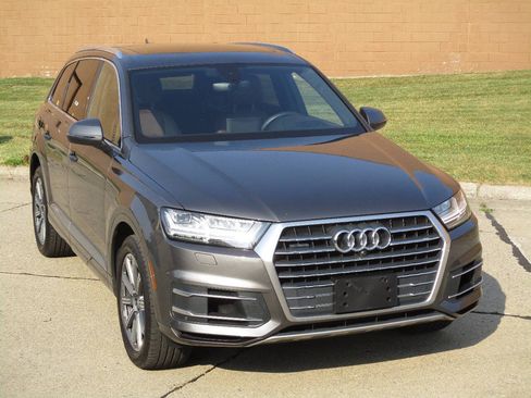 Used 2018 Audi Q7 3.0T Prestige w/ Prestige Package AWD/4WD image 61