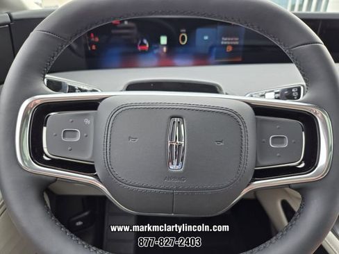 New 2026 Lincoln Nautilus Reserve AWD/4WD image 20