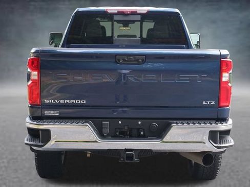 Used 2022 Chevrolet Silverado 2500 LTZ w/ LTZ Premium Package AWD/4WD image 23