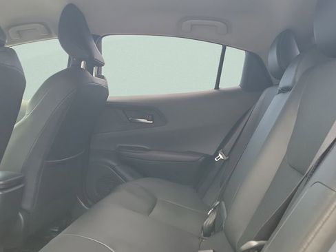 Used 2024 Toyota Prius XLE FWD image 10