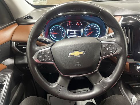 Used 2018 Chevrolet Traverse High Country image 30