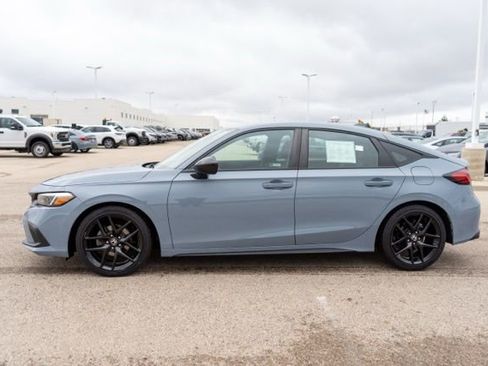 Used 2024 Honda Civic Sport image 4