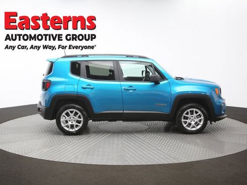 Used 2022 Jeep Renegade Latitude w/ Convenience Group AWD/4WD image 45