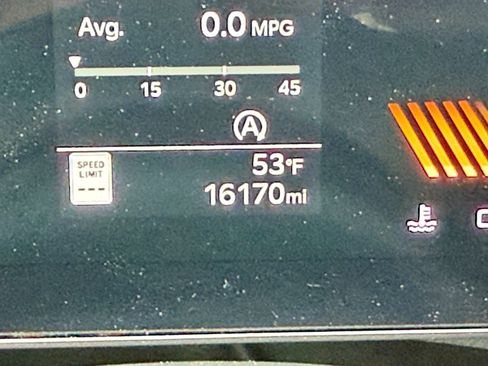 Used 2025 Kia K5 LXS image 38