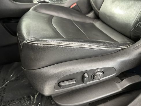 Used 2018 GMC Terrain Denali w/ Advanced Safety Package FWD image 12