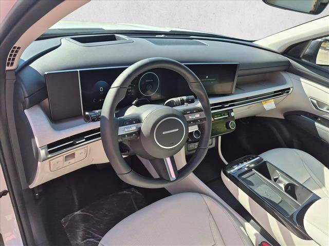 New 2026 Hyundai Tucson Limited FWD image 3