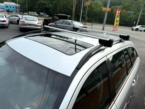 Used 2008 Mercedes-Benz E 350 4MATIC Wagon image 9