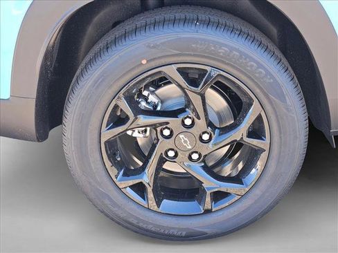 New 2026 Chevrolet Trax LT w/ Midnight Edition image 10