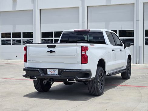 New 2025 Chevrolet Silverado 1500 LT Trail Boss w/ LT Trail Boss Premium Package image 10