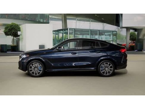 New 2026 BMW X6 xDrive40i w/ Climate Comfort Package image 4