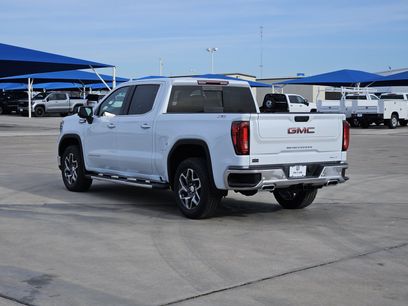 New 2026 GMC Sierra 1500 SLT