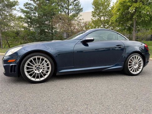 Used 2006 Mercedes-Benz SLK 55 AMG image 4