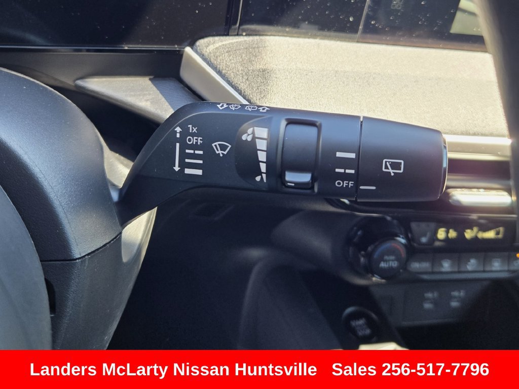 Used 2026 Nissan Kicks SV w/ Cold Weather Package FWD image 22