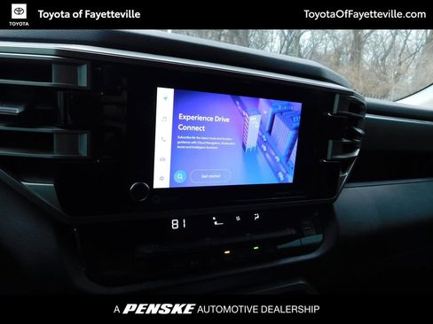 Used 2022 Toyota Tundra SR5 image 9