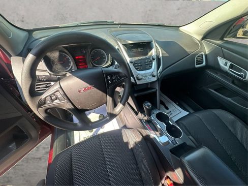 Used 2017 GMC Terrain SLE FWD image 31