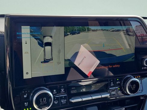 New 2026 Toyota Highlander Limited image 17