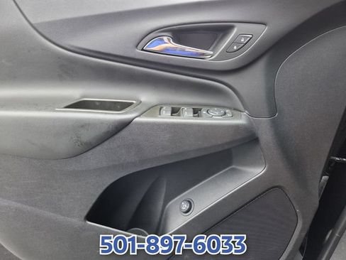 Used 2023 Chevrolet Equinox LT FWD image 25