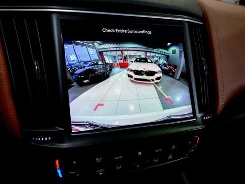 Used 2022 Maserati Levante GT image 41