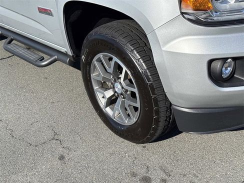 Used 2016 GMC Canyon SLE w/ All Terrain Package image 9