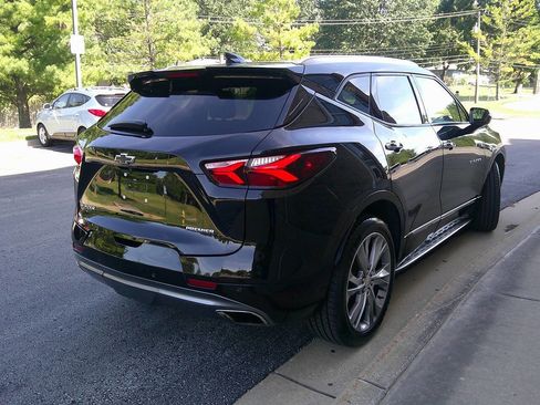 Used 2019 Chevrolet Blazer Premier w/ Sun and Wheels Package image 5