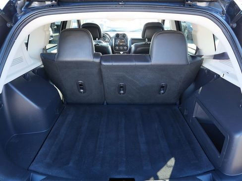 Used 2017 Jeep Compass High Altitude image 30