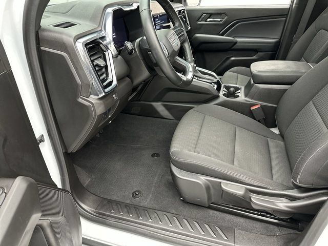 Used 2024 GMC Canyon Elevation w/ Convenience Package AWD/4WD image 11
