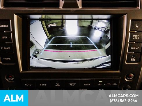 Used 2019 Lexus GX 460 image 35