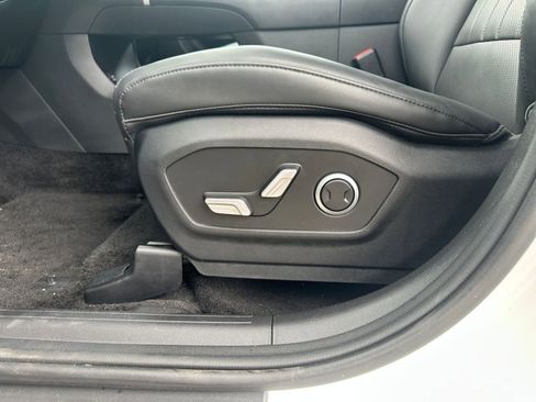Used 2025 Hyundai Santa Fe SEL AWD/4WD image 22