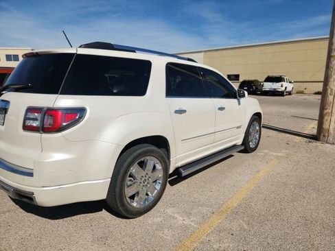 Used 2014 GMC Acadia Denali image 5