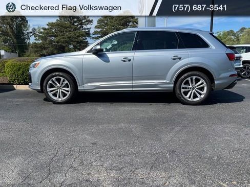 Used 2025 Audi Q7 3.0T Premium Plus image 4