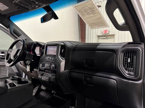 Used 2020 Chevrolet Silverado 2500 W/T w/ WT Convenience Package image 11