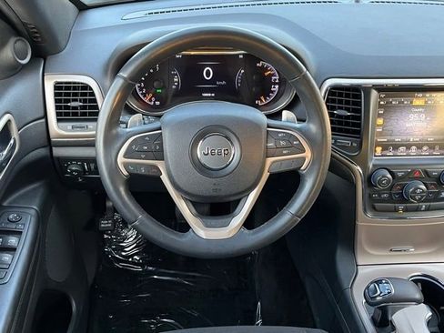 Used 2015 Jeep Grand Cherokee Laredo w/ Quick Order Package 23E AWD/4WD image 10