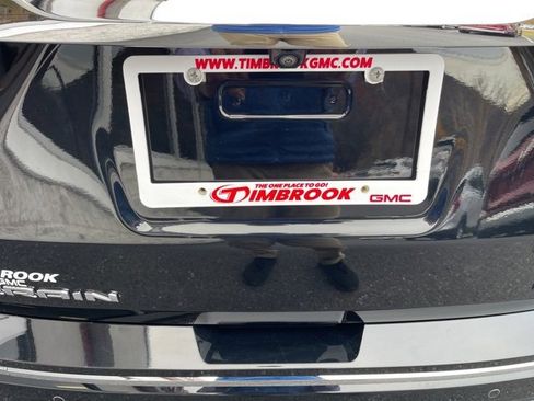 Used 2024 GMC Terrain Denali w/ Black Diamond Edition image 11