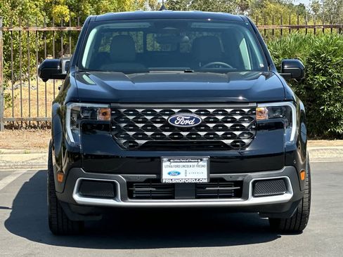 New 2025 Ford Maverick Lariat image 11