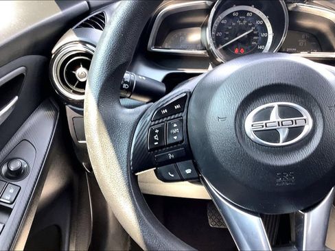 Used 2016 Scion iA FWD image 21