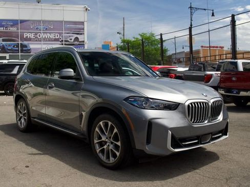 Used 2024 BMW X5 sDrive40i w/ Premium Package RWD image 1