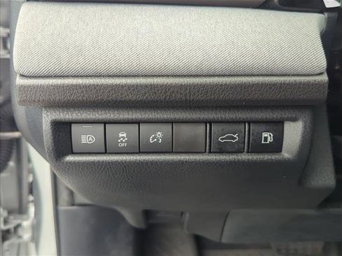 Certified 2025 Toyota Camry LE FWD image 10
