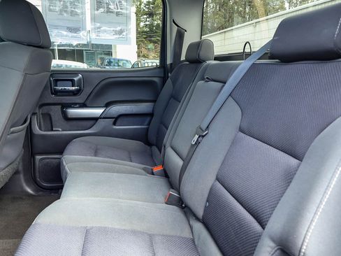 Used 2018 Chevrolet Silverado 1500 LT w/ LT Eassist Package AWD/4WD image 13