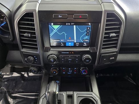 Used 2017 Ford F150 XLT w/ Equipment Group 302A Luxury image 25