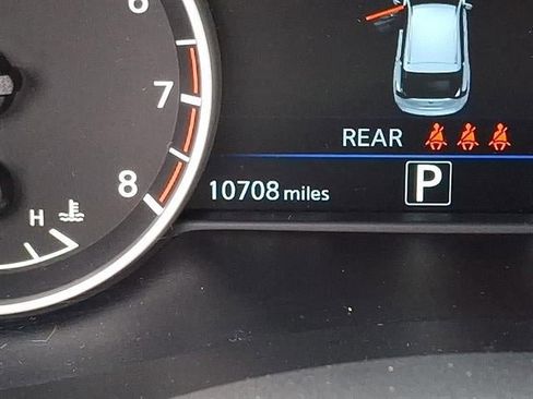 Used 2024 Nissan Murano SV w/ SV Midnight Edition Package image 20