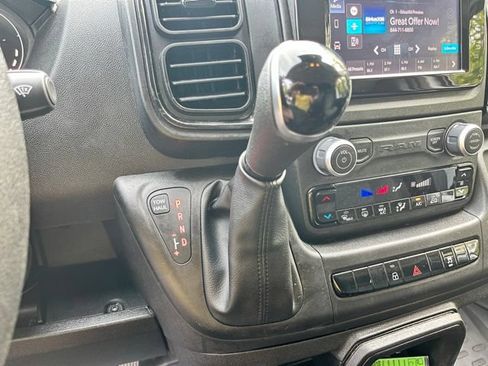 Used 2025 RAM ProMaster 2500 w/ U-Haul Equipment Group FWD image 30