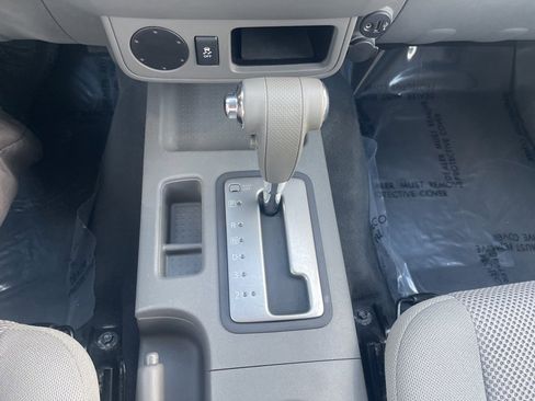 Used 2019 Nissan Frontier SV image 14