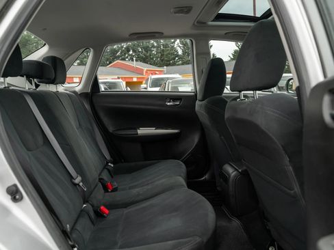 Used 2010 Subaru Impreza 2.5i Premium AWD/4WD image 10