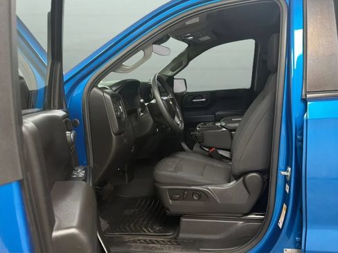Used 2023 Chevrolet Silverado 1500 Custom RWD image 21