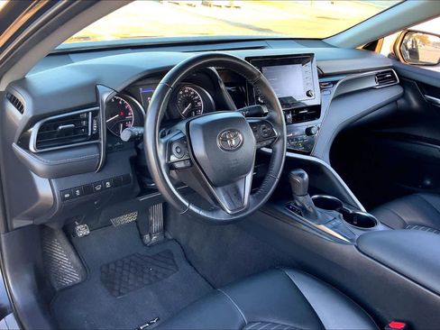 Used 2024 Toyota Camry SE image 16